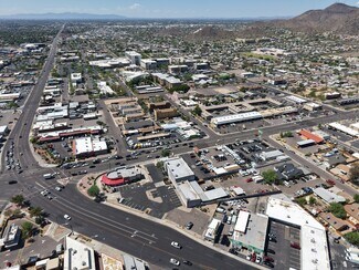 Plus de détails pour 9110 N Cave Creek Rd, Phoenix, AZ - Local commercial à louer