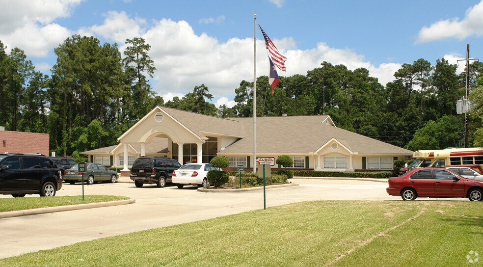 320 Valleywood Dr, Spring, TX à vendre - Photo principale – Image 2 sur 2