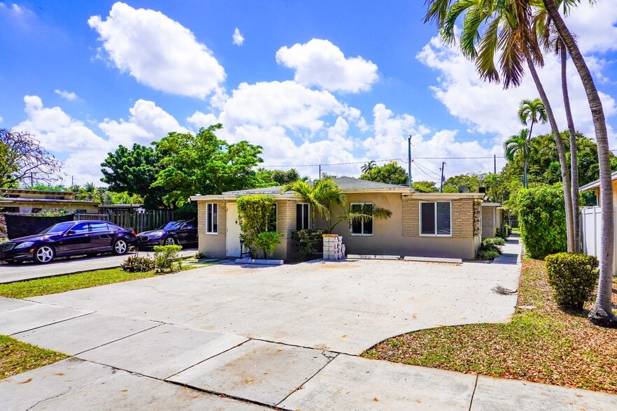 1314 S 20th Ave, Hollywood, FL à vendre - Photo principale – Image 1 sur 8