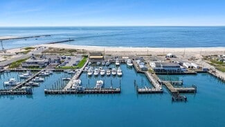 Plus de détails pour 369 Dune Rd, Hampton Bays, NY - Spécialisé à vendre