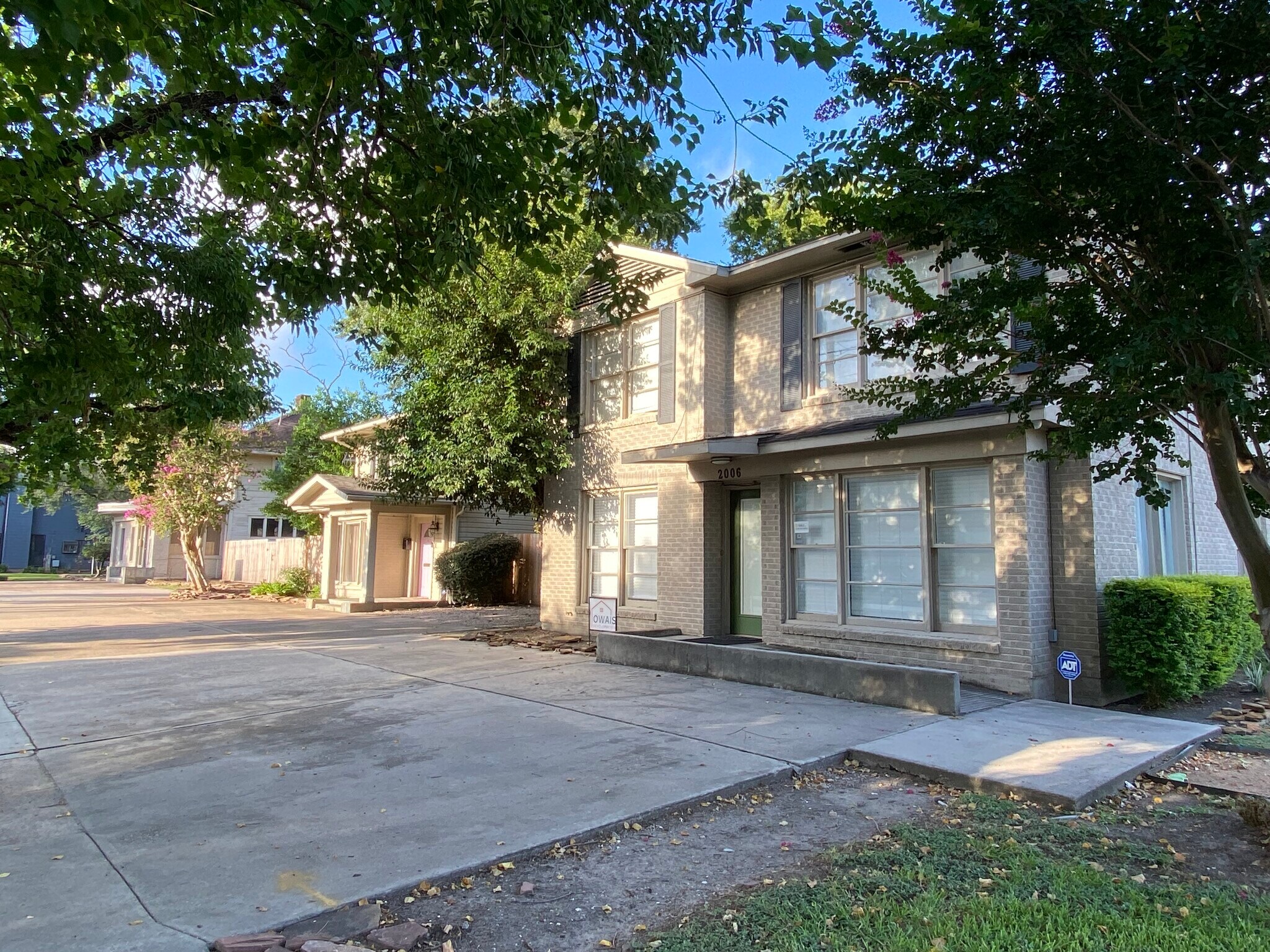 2014 Commonwealth St, Houston, TX à vendre Photo principale– Image 1 sur 13