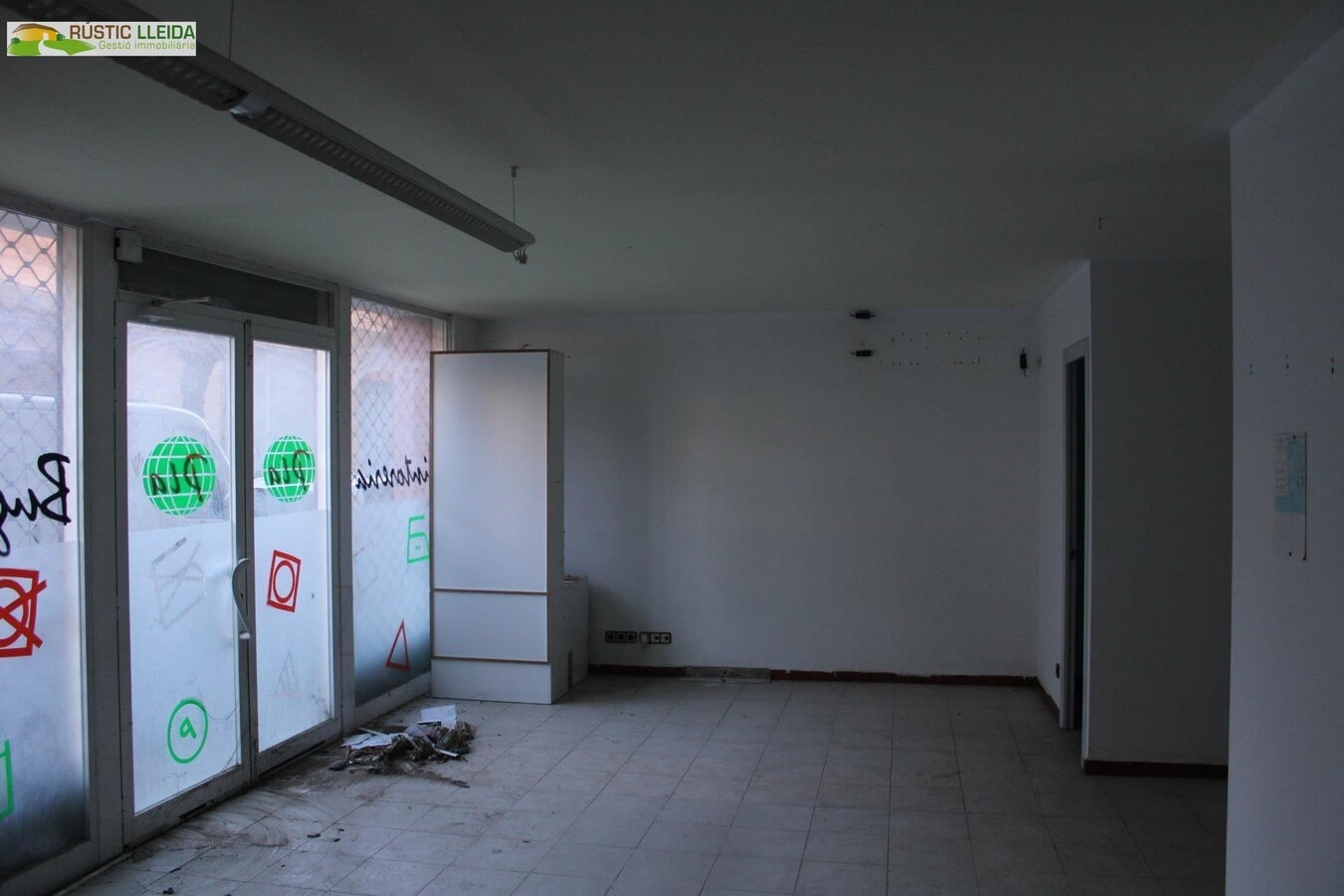 Tàrrega, LER 25300 - Lot 01 - - Photo intérieure - Image 1 of 11