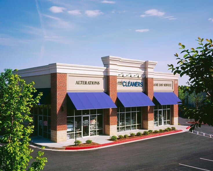 3155 Cobb Pky, Atlanta, GA à louer - Photo de l’immeuble – Image 1 sur 2