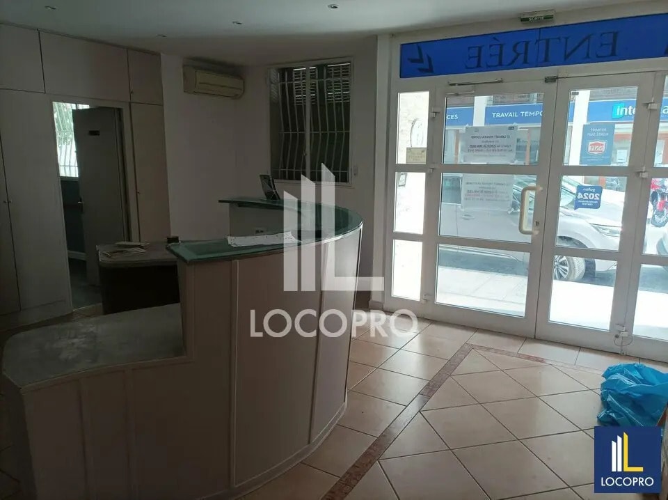 Local commercial dans Nice à vendre Photo de l’immeuble– Image 1 sur 12