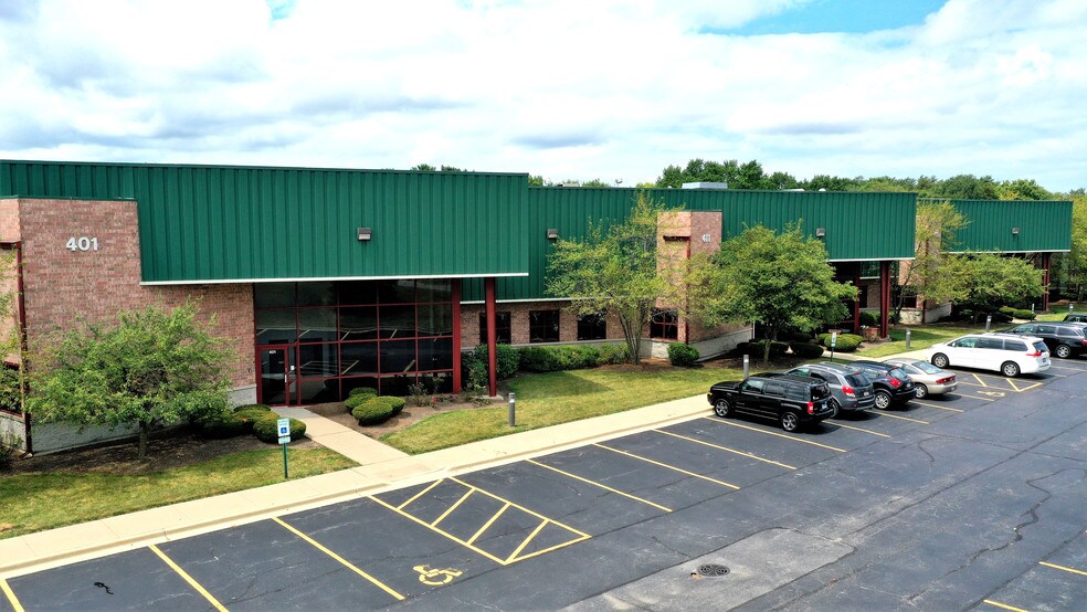 401-431 N Raddant Rd, Batavia, IL à louer - Photo de l’immeuble – Image 2 sur 5