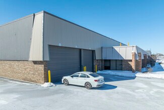 Plus de détails pour 951 Fargo Ave, Elk Grove Village, IL - Industriel/Logistique à louer