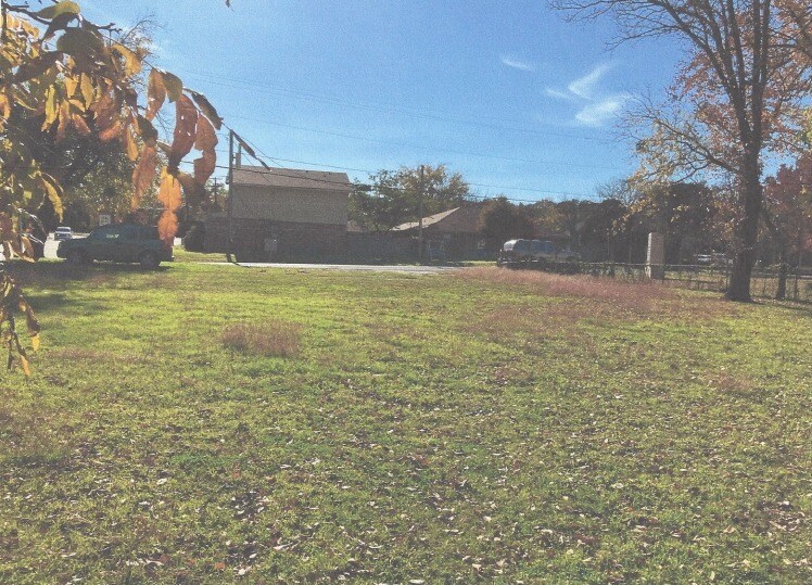1201 Thannisch Dr, Arlington, TX à vendre - Photo de l’immeuble – Image 1 sur 1