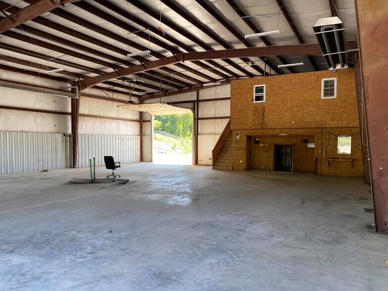1800 N 12th St, Clarksburg, WV à vendre - Photo de l’immeuble – Image 3 sur 13