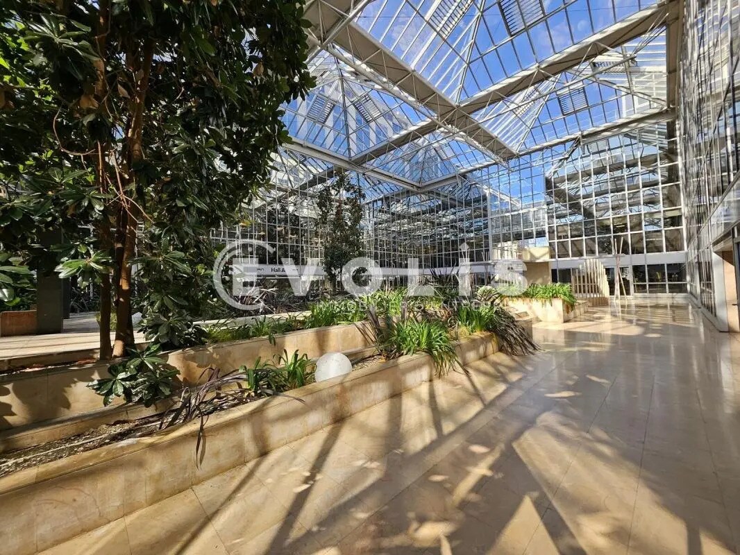 Bureau dans Arcueil à louer Photo de l’immeuble– Image 1 sur 36