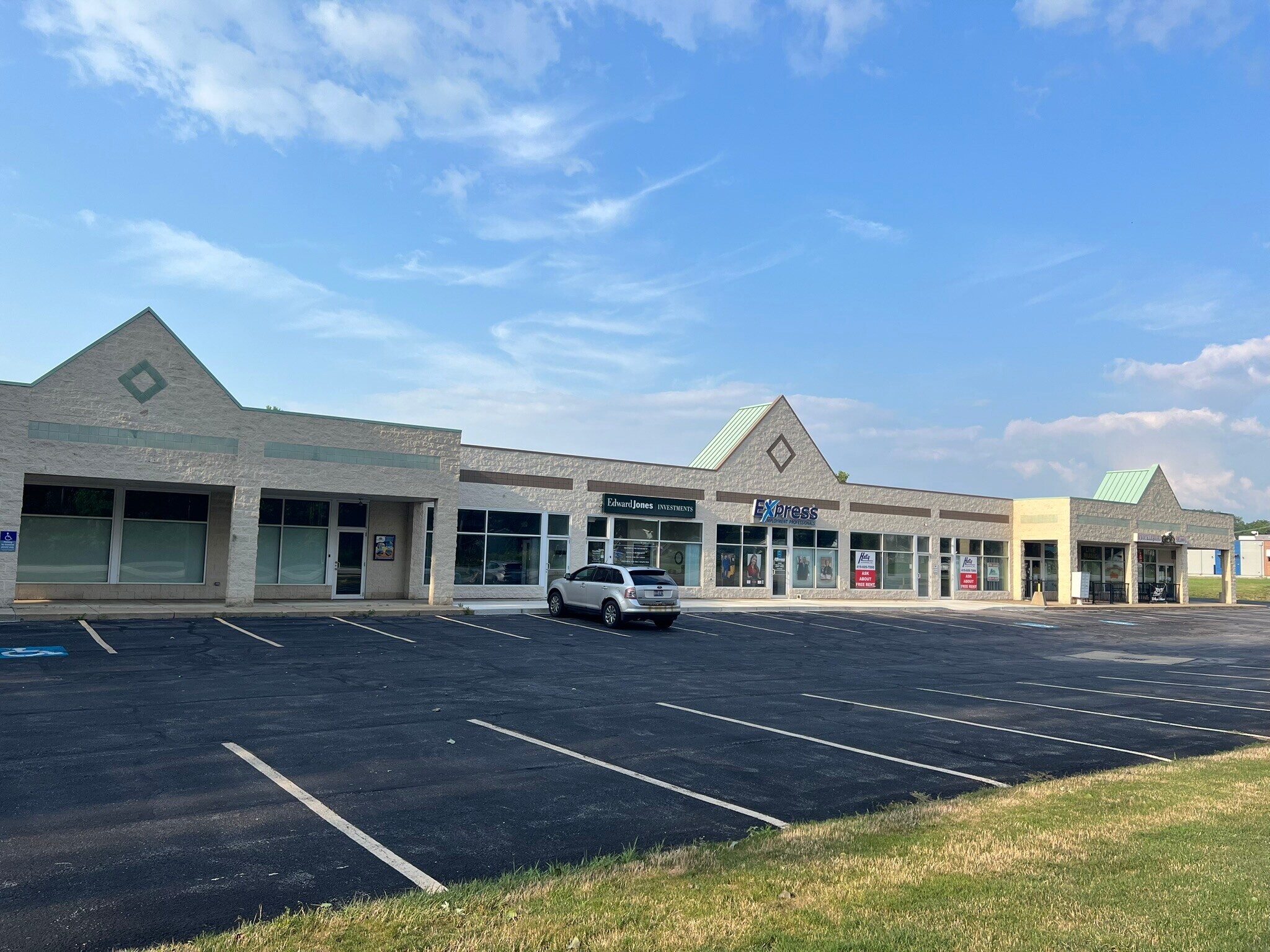 2012 Cleveland Rd W, Huron, OH à louer Photo principale– Image 1 sur 9