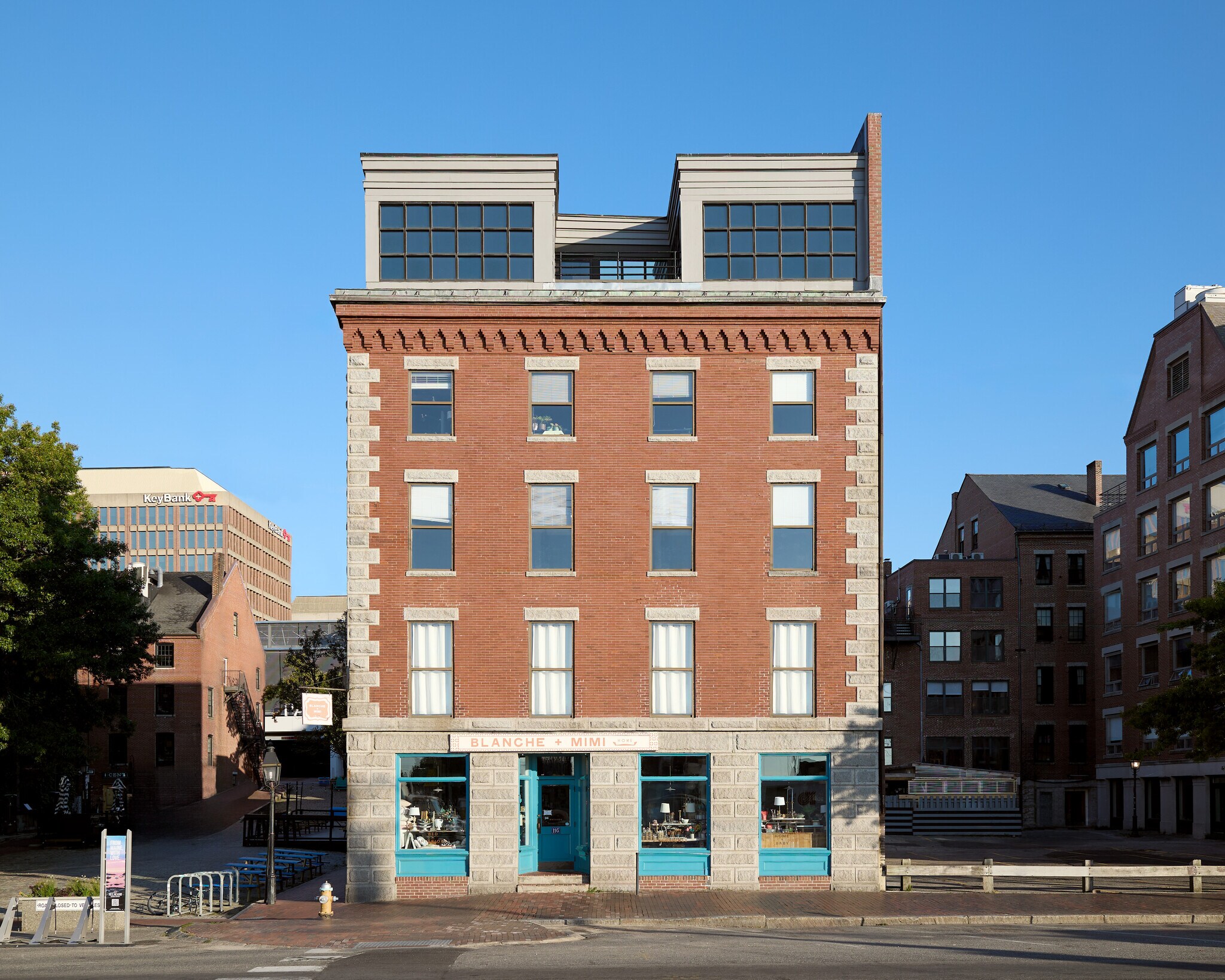 1 Dana St, Portland, ME à louer Photo principale– Image 1 sur 12