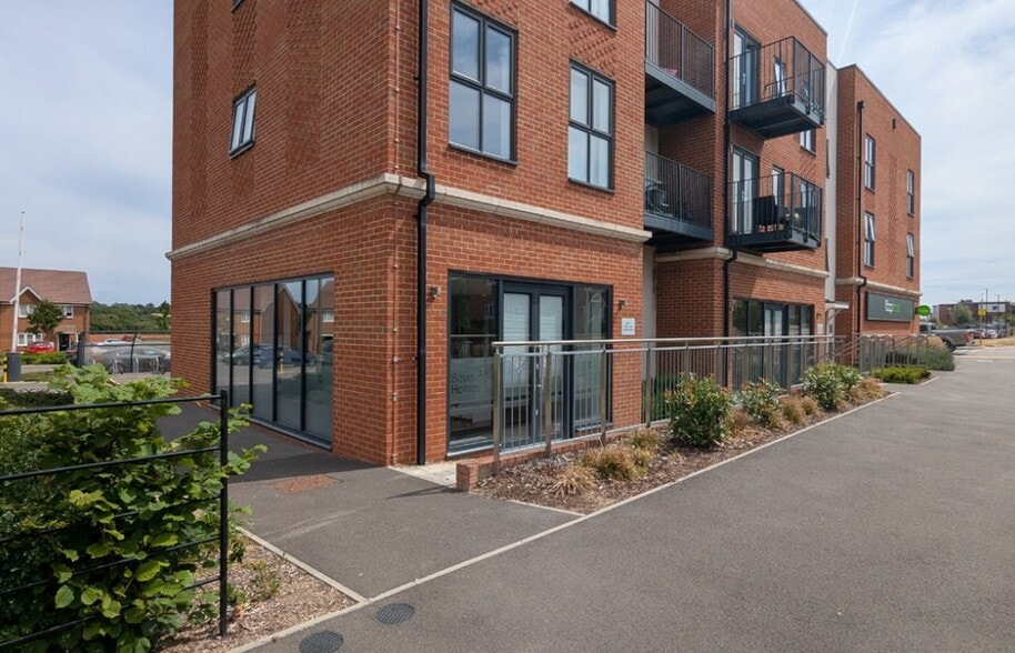 2-3 Paley Ct, Wokingham à vendre - Photo de l’immeuble – Image 3 sur 3