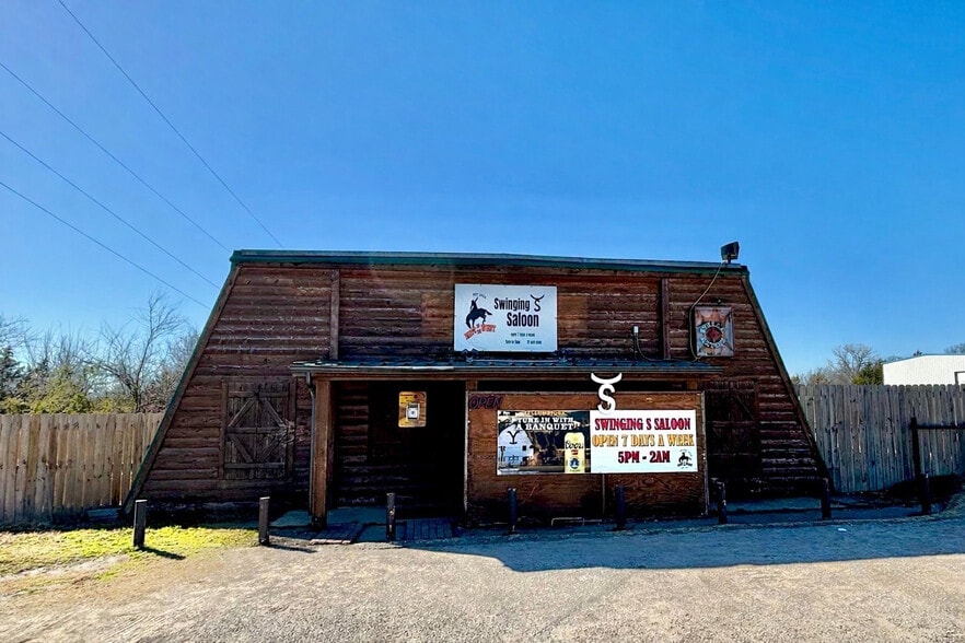 14307 US 70 Hwy, Ardmore, OK à vendre - Photo principale – Image 1 sur 10
