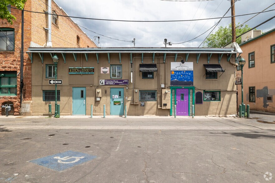 13 N San Francisco St, Flagstaff, AZ à louer - Photo de l’immeuble – Image 3 sur 5