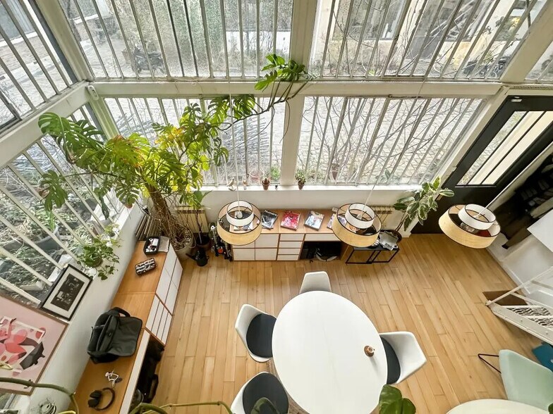 Bureau dans Paris à louer - Photo de l’immeuble – Image 3 sur 9