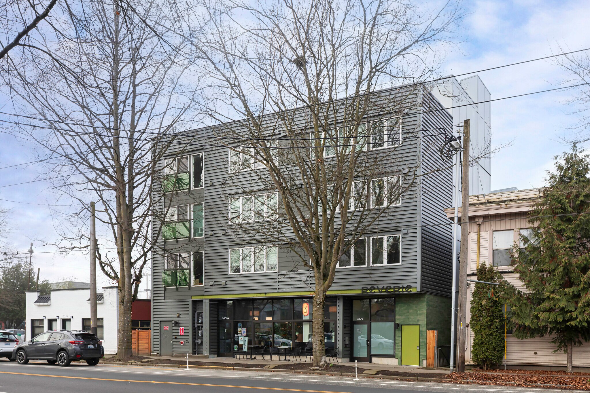 3309 Beacon Ave S, Seattle, WA à vendre Photo principale– Image 1 sur 17