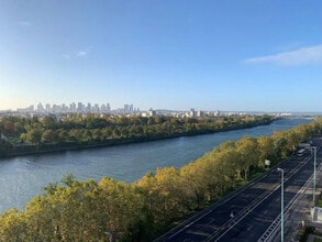 114 Quai De Bezons, Argenteuil, VDO - VUE AÉRIENNE  vue de carte - Image1