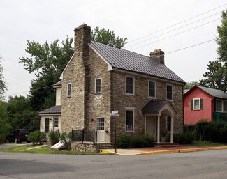 Plus de détails pour 111 E Washington St, Middleburg, VA - Bureau à vendre