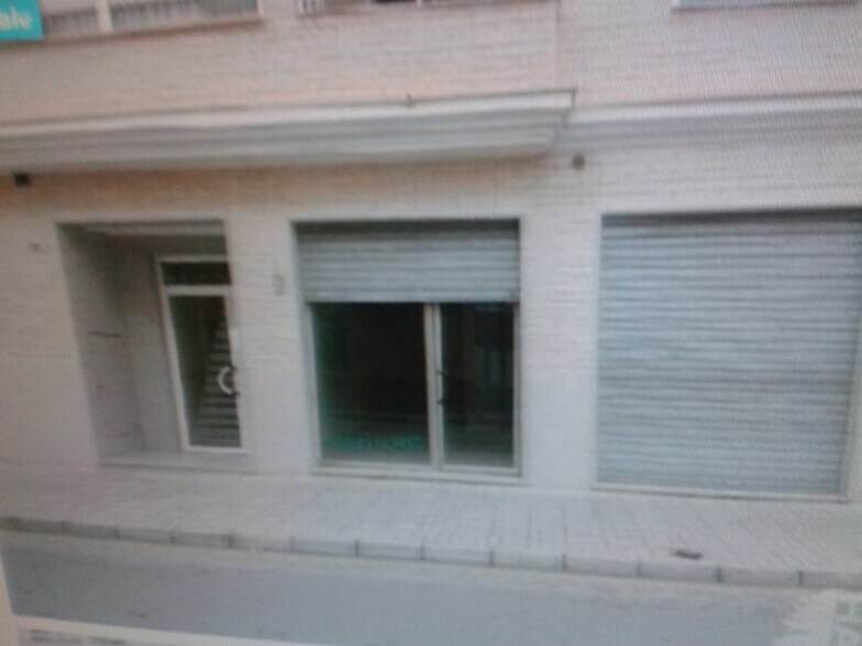 Local commercial dans Petrer à vendre - Photo de l’immeuble – Image 1 sur 3