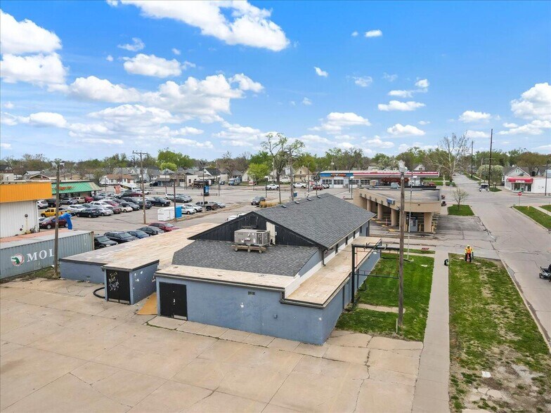 28 S 29th St, Council Bluffs, IA à vendre - Photo de l’immeuble – Image 3 sur 18