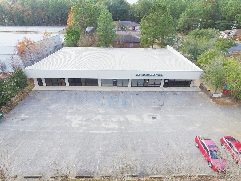 6417 Hillcrest Park Ct, Mobile, AL à vendre - Photo de l’immeuble – Image 3 sur 5