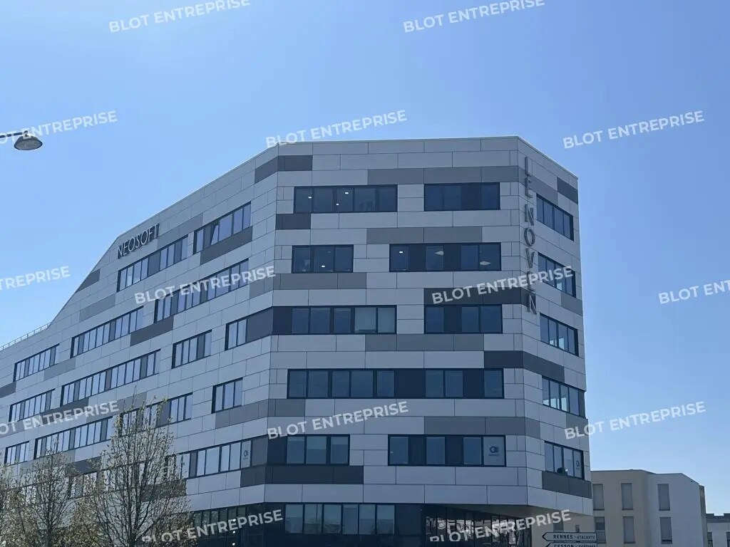 Bureau dans Rennes à louer Photo principale– Image 1 sur 15
