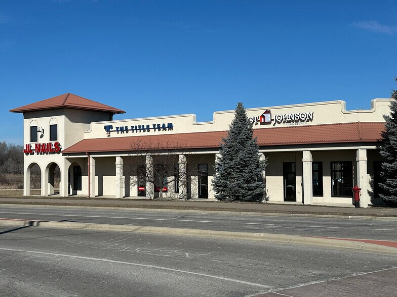 1101 2nd St S, Sartell, MN à louer - Photo de l’immeuble – Image 3 sur 14