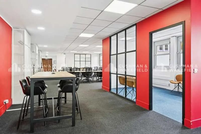 336-340 Rue Saint-Honoré, Paris à louer - Photo intérieure – Image 2 sur 29