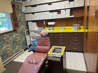 Plus de détails pour 3 Sliker Rd, Lebanon Township Hunterdon, NJ - Bureau à louer