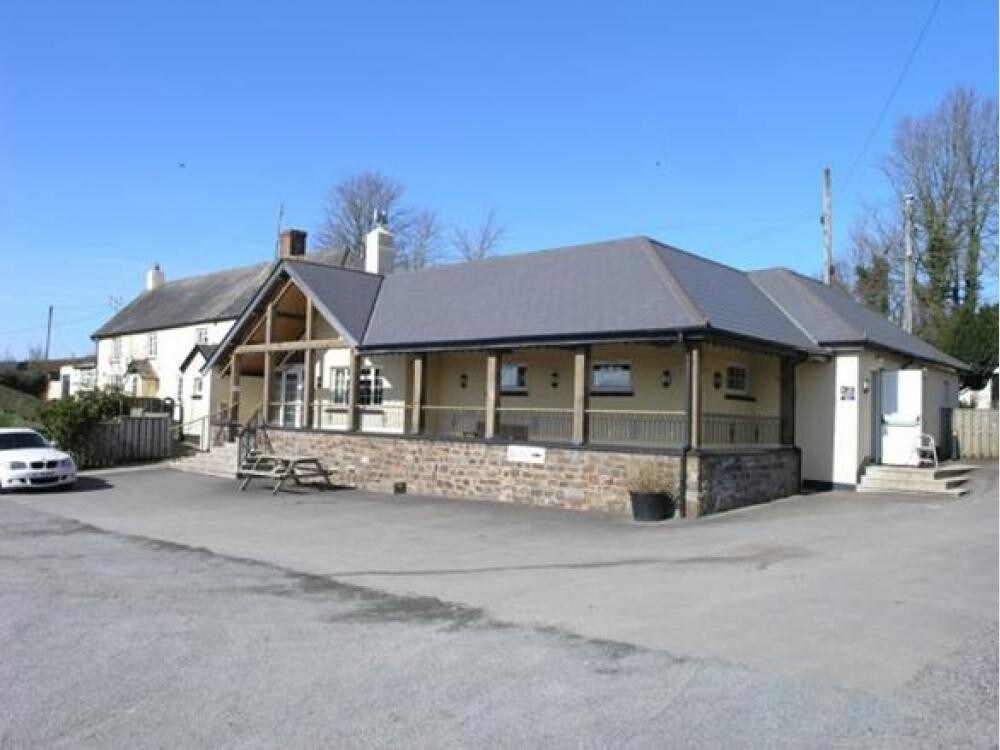 Littleham, Littleham à vendre Photo principale– Image 1 sur 11