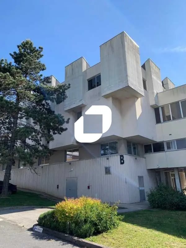 Bureau dans Chilly-Mazarin à louer Photo de l’immeuble– Image 1 sur 6