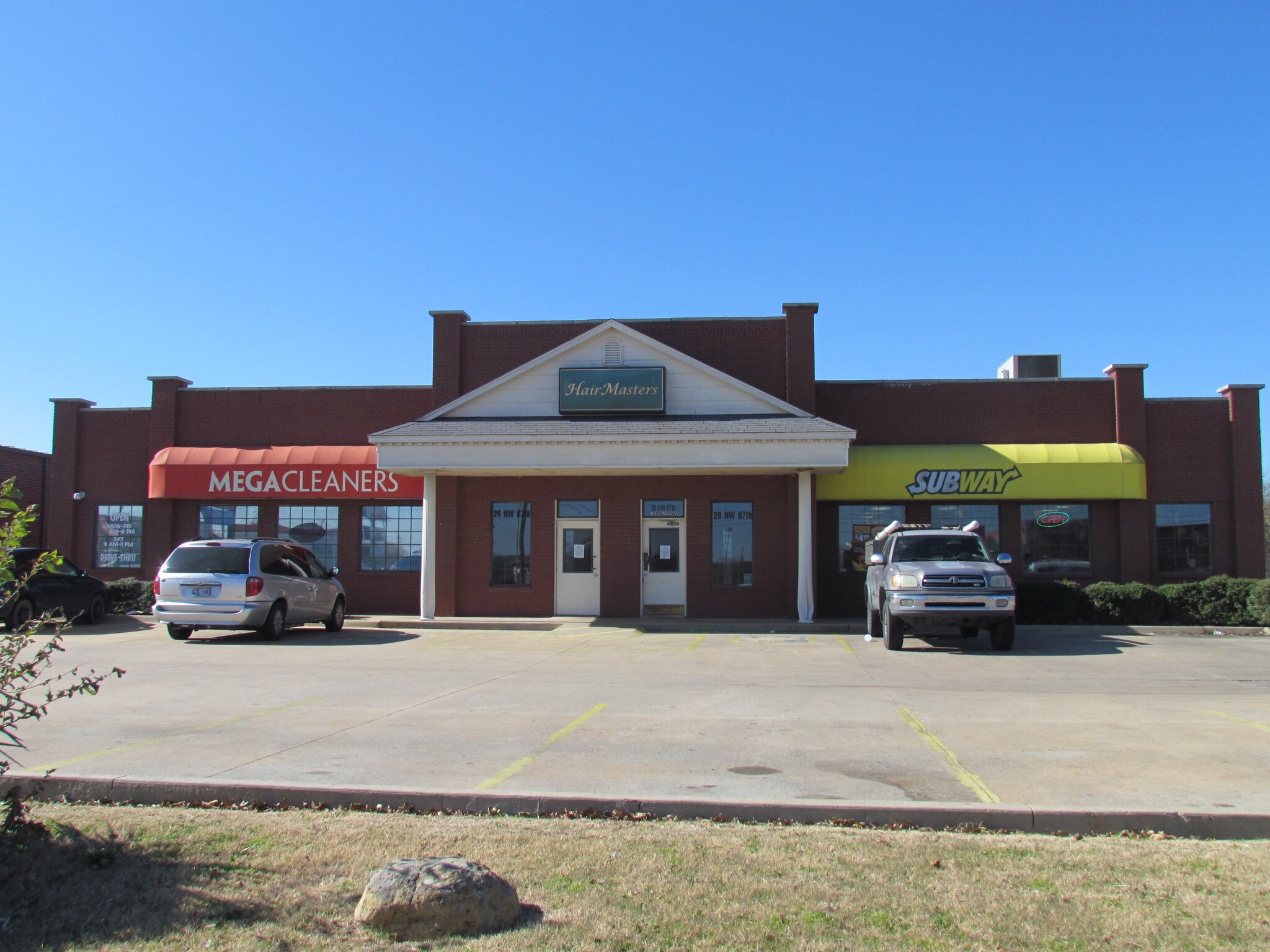 22 NW 67th St, Lawton, OK à louer Photo de l’immeuble– Image 1 sur 8