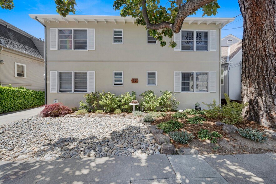 37 Lorton Ave, San Mateo, CA à vendre - Photo de l’immeuble – Image 2 sur 29