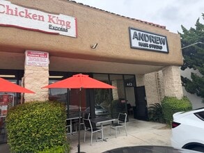 443-457 W Foothill Blvd, Monrovia, CA à louer Photo intérieure– Image 2 sur 11