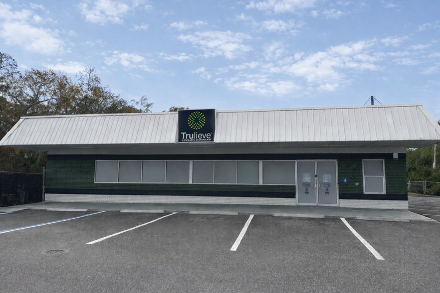 7002 State Road 54, New Port Richey, FL à vendre - Photo principale – Image 1 sur 3