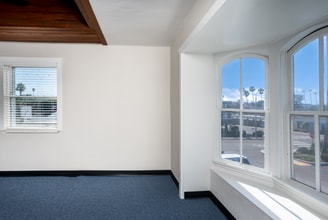 115-117 W Plaza St, Solana Beach, CA à louer Photo intérieure– Image 2 sur 5