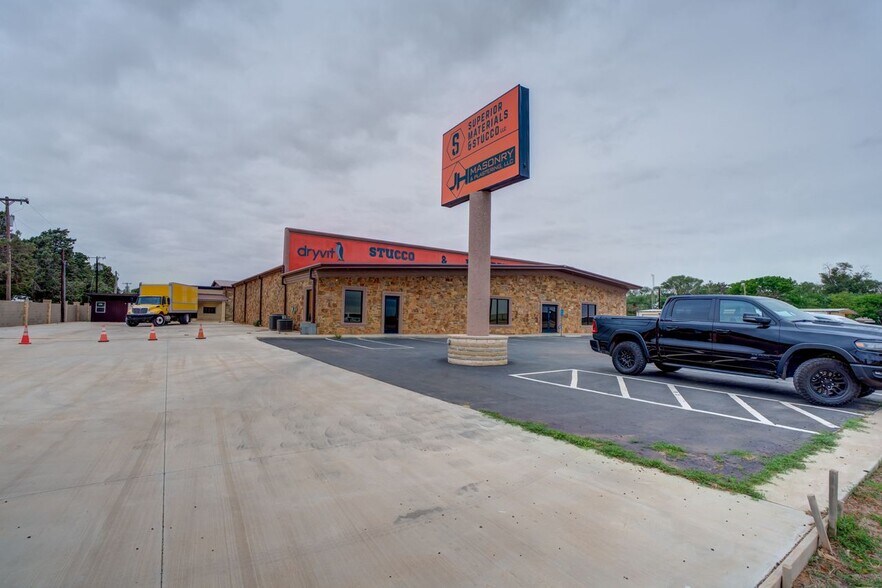 4805 N Interstate 27, Lubbock, TX à vendre - Photo de l’immeuble – Image 2 sur 28