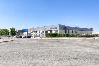Plus de détails pour Calle Mar Del Tirreno, 33, San Fernando de Henares - Industriel/Logistique à louer