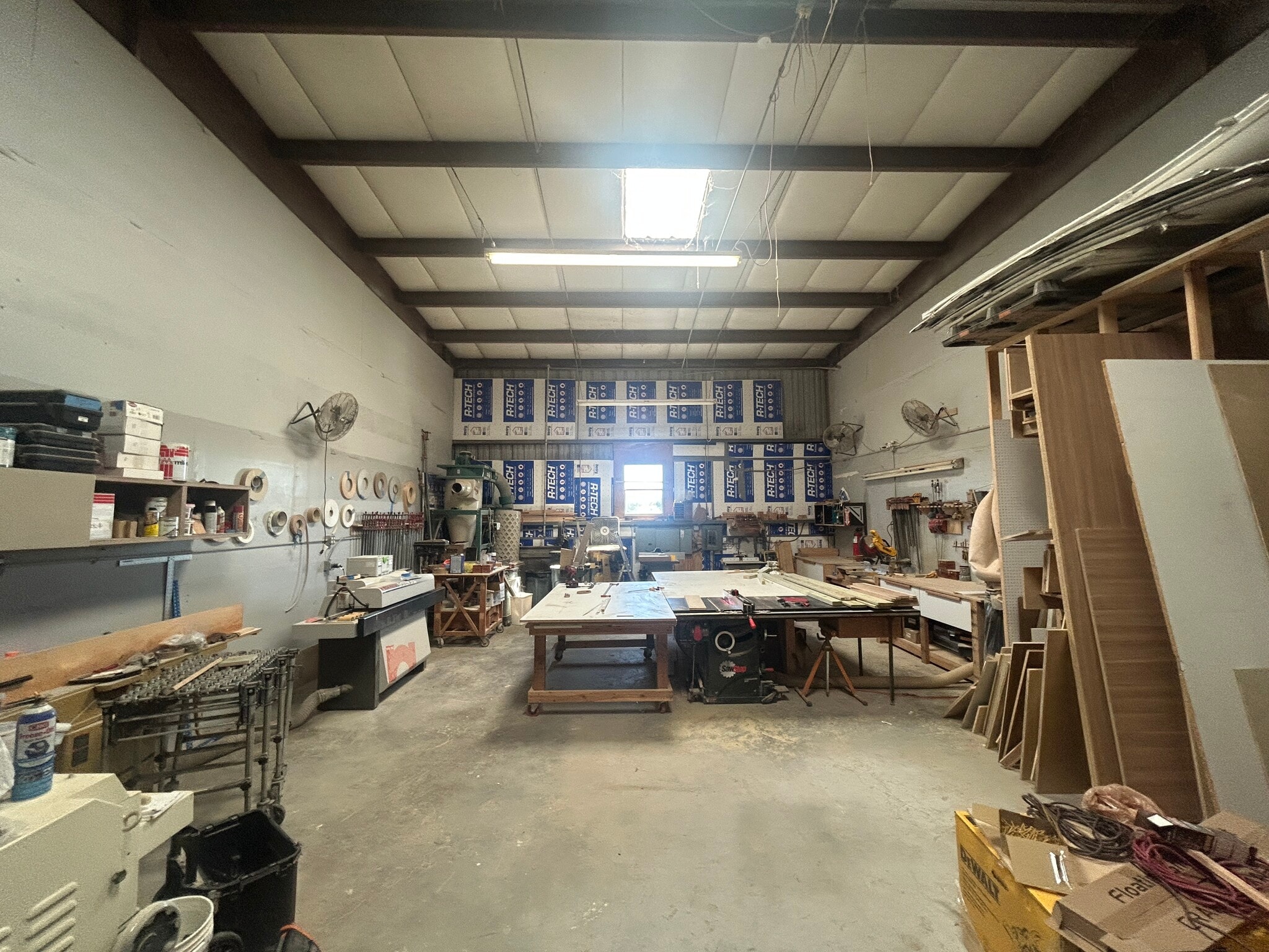 9339 Denton Ave, Hudson, FL à louer Photo intérieure– Image 1 sur 4