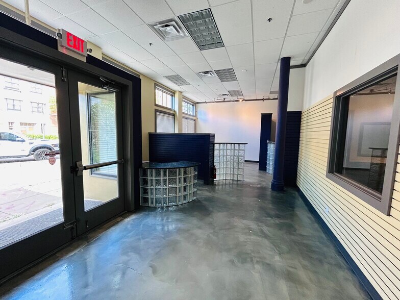 212 7th St E, Saint Paul, MN à louer - Photo de l’immeuble – Image 2 sur 11