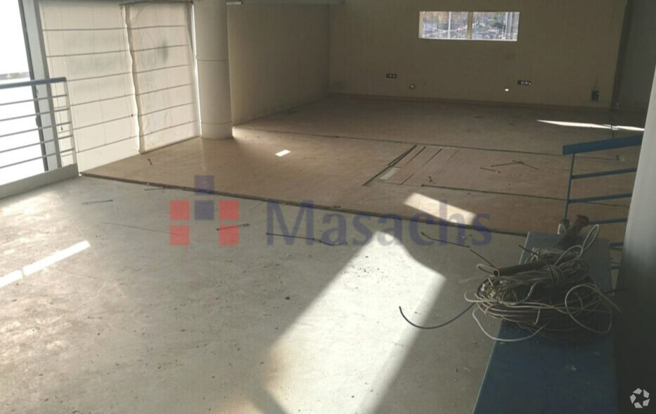 Industriel/Logistique dans Alcalá de Henares, Madrid à vendre - Photo de l’immeuble – Image 3 sur 7