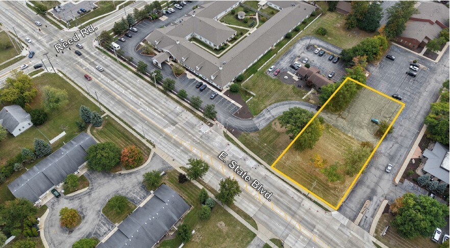 4606 E State Blvd, Fort Wayne, IN à vendre - Photo principale – Image 1 sur 6