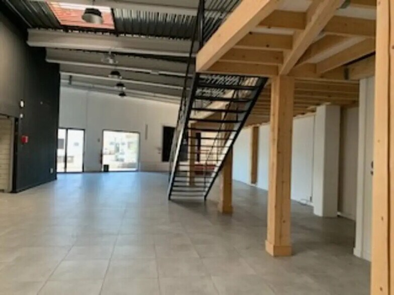 Local commercial dans Le Pontet à louer - Photo intérieure – Image 3 sur 5