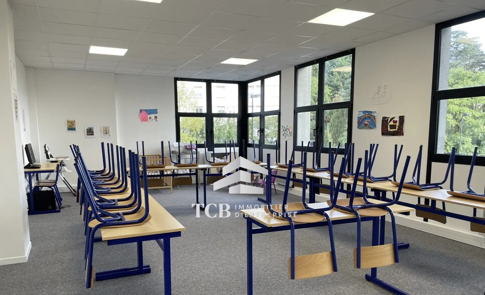 Bureau dans Nantes à louer - Photo de l’immeuble – Image 2 sur 4