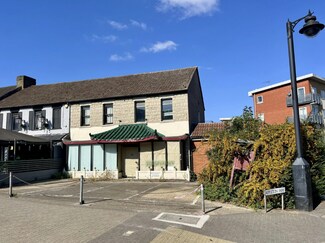 Plus de détails pour 36-38 Station Ln, Havering - Local commercial à louer