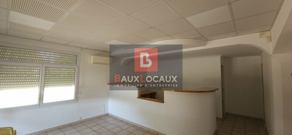 Bureau dans Entraigues-sur-la-Sorgue à louer - Photo intérieure – Image 3 sur 7