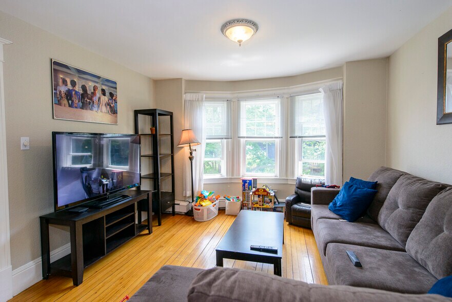 540-542 Mckiel St, Saint John, NB à vendre - Photo de l’immeuble – Image 3 sur 26