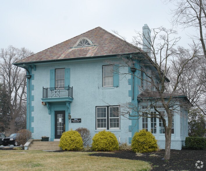 4407 N Front St, Harrisburg, PA à vendre - Photo principale – Image 1 sur 2