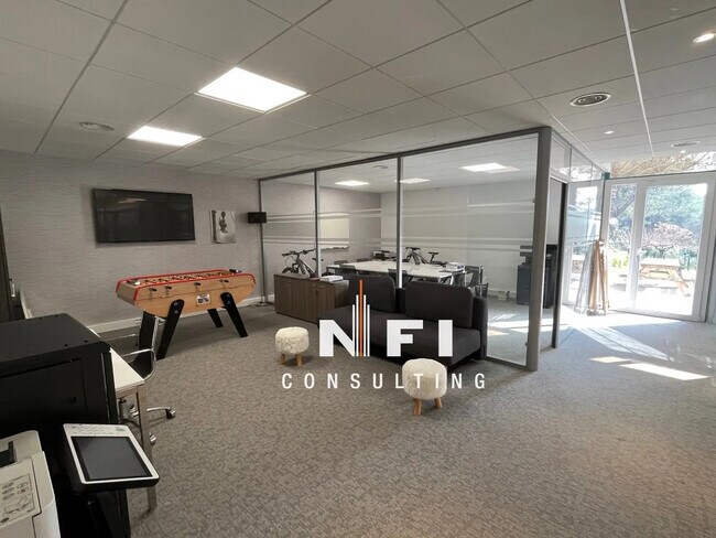 Plus de détails pour Bureau à louer