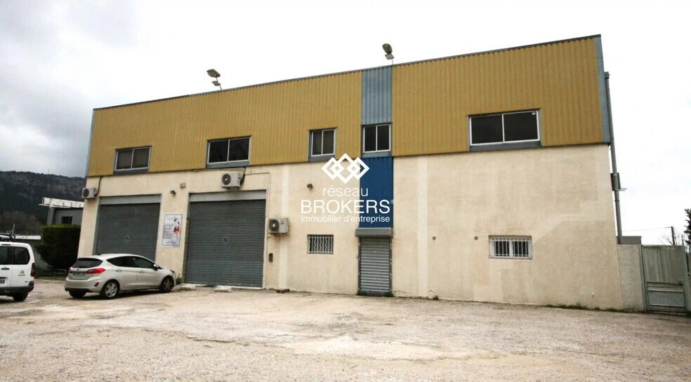 Bureau dans Aubagne à louer - Photo de l’immeuble – Image 1 sur 8